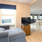 8 Person In Otterup-by Traum * Otterup